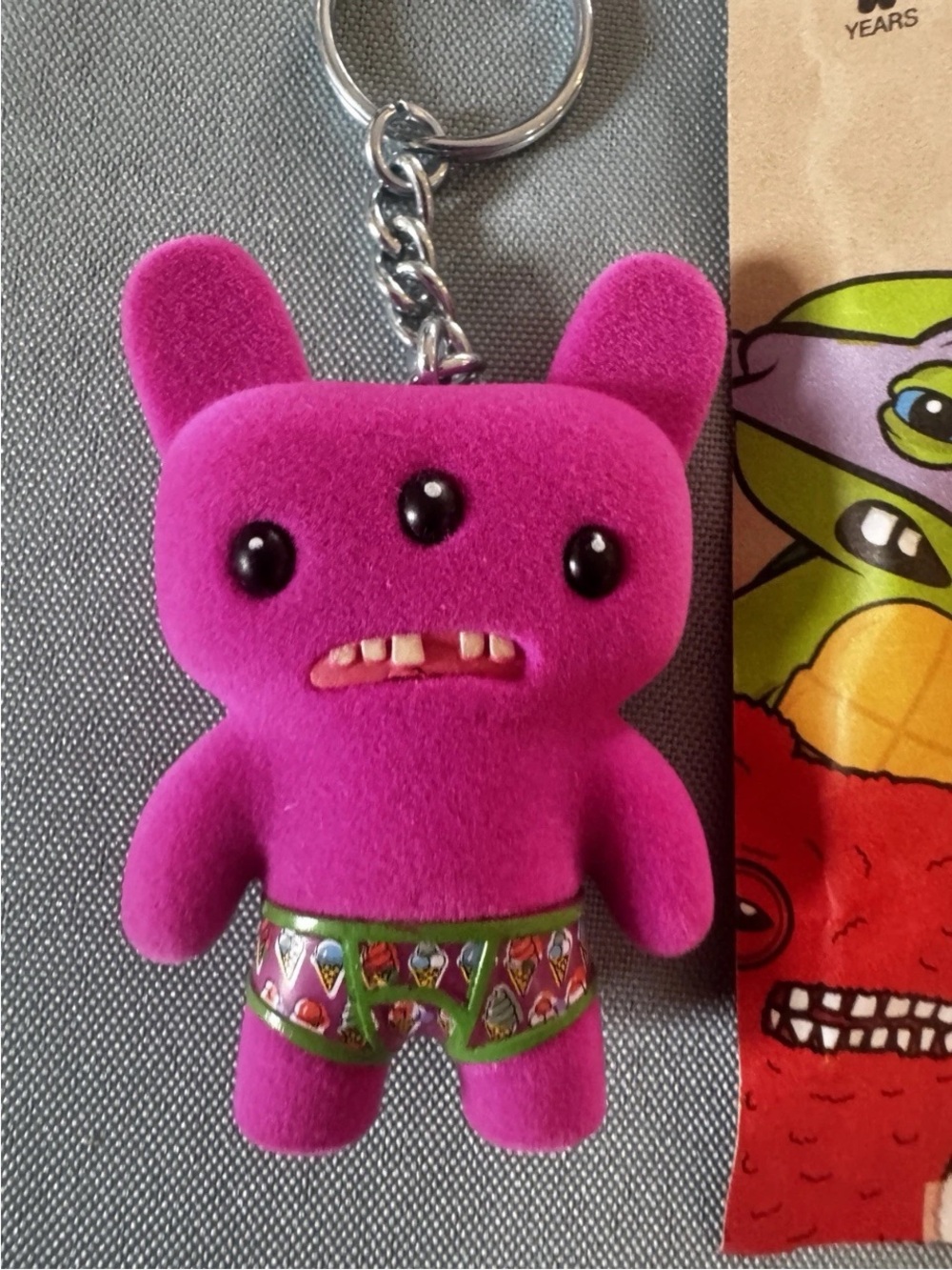 New Fuggler Bag Clip Metal Keychain Series 2 Reek-o Pink Flocked Rare Catch Me